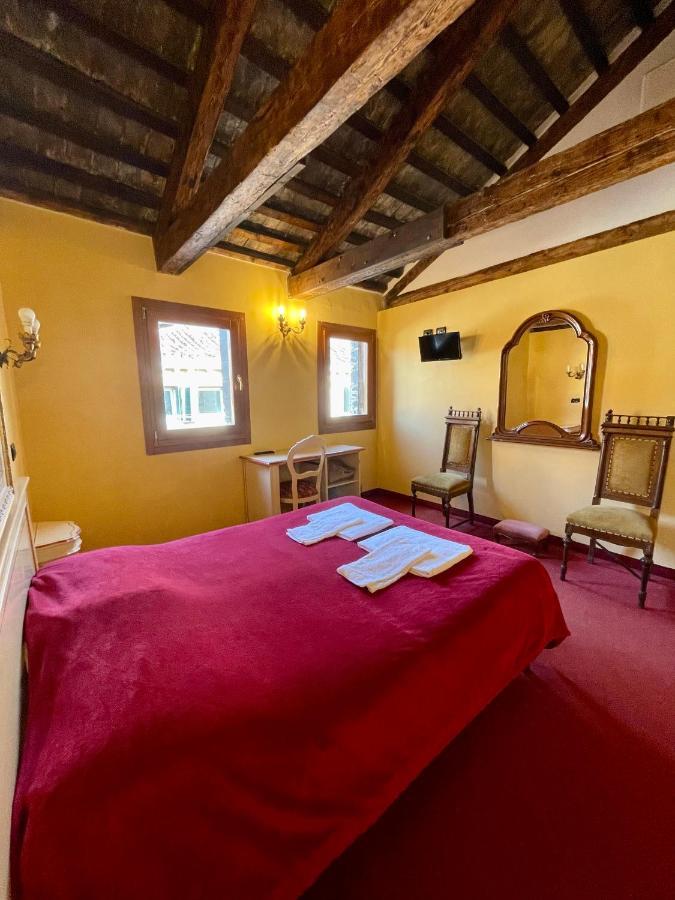 Ai Boteri Hostel Venice Luaran gambar