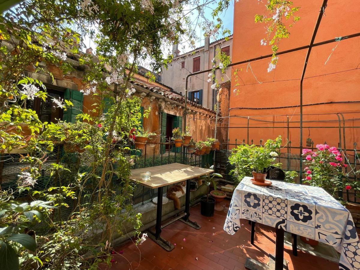 Ai Boteri Hostel Venice Luaran gambar