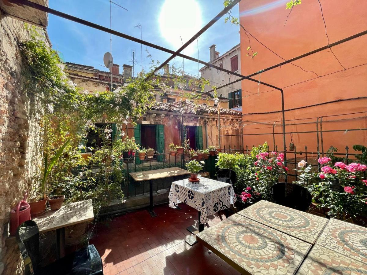 Ai Boteri Hostel Venice Luaran gambar