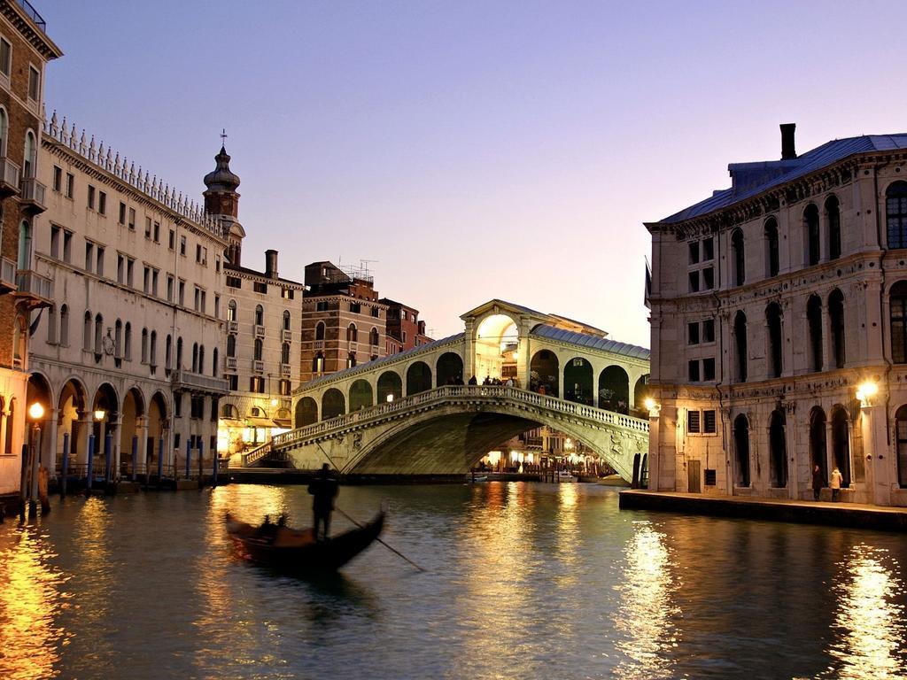 Ai Boteri Hostel Venice Luaran gambar