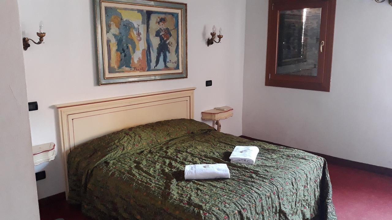 Ai Boteri Hostel Venice Luaran gambar